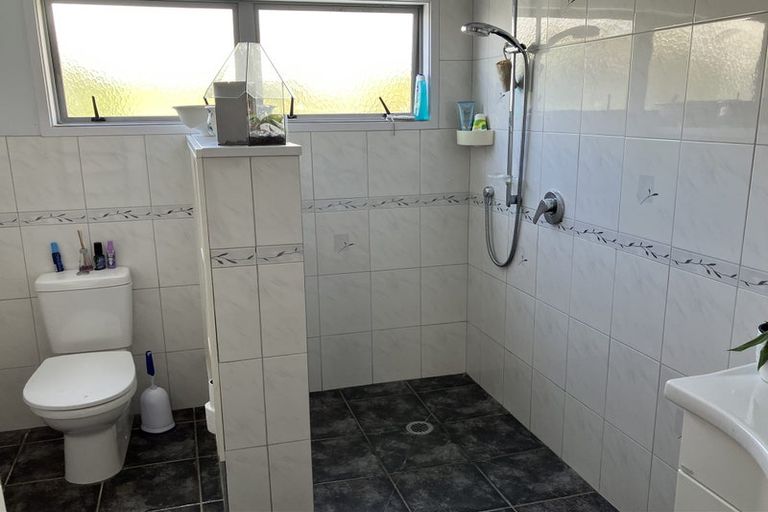 Photo of property in 43 Stratford Drive, Cable Bay, 0420