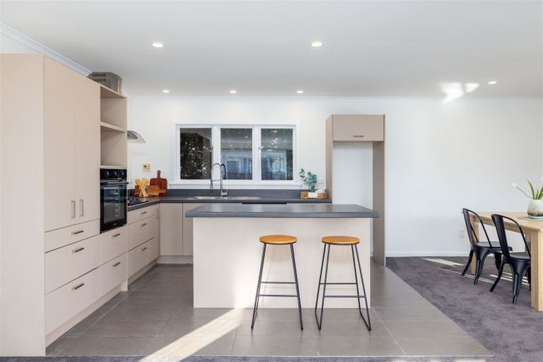 Photo of property in 79 Woolley Street, Avondale, Christchurch, 8061