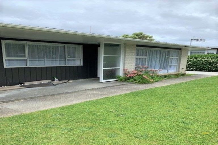 Photo of property in 8a Chesney Street, Avalon, Lower Hutt, 5011