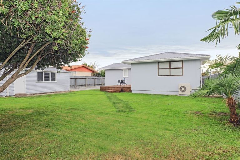 Photo of property in 9 Dover Road, Flaxmere, Hastings, 4120