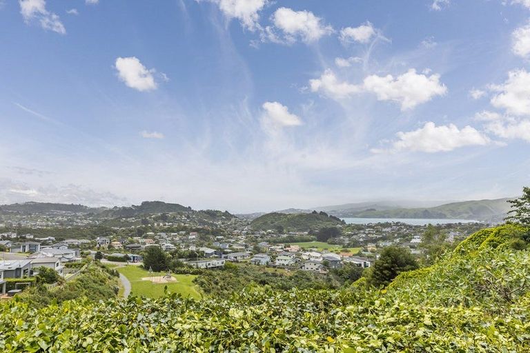 Photo of property in 24 Ships Cove, Whitby, Porirua, 5024
