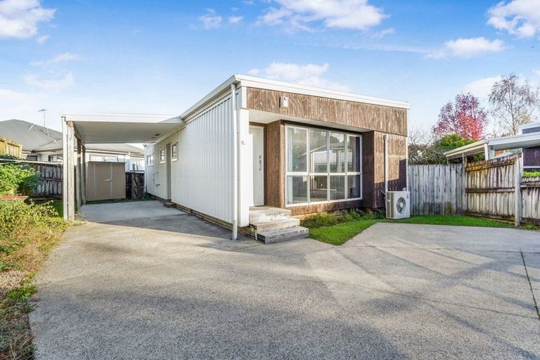 Photo of property in 15b Carey Street, Maeroa, Hamilton, 3200