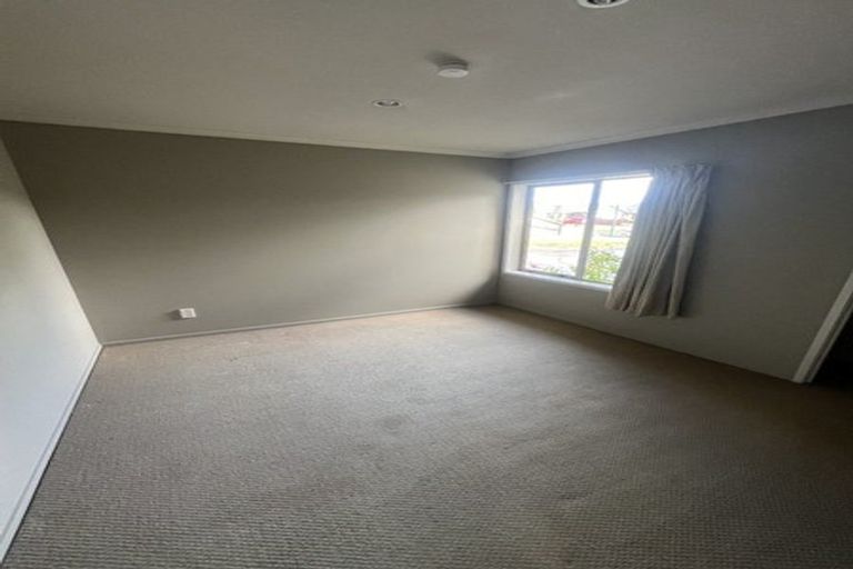 Photo of property in 7 Whitford Place, Rototuna North, Hamilton, 3210