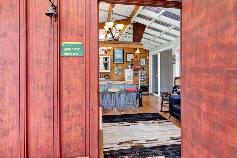 Photo of property in 11 Witiora Road, Oaonui, Opunake, 4681