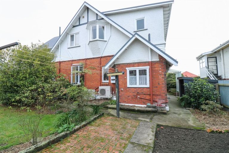 Photo of property in 2 Hart Street, Maori Hill, Timaru, 7910