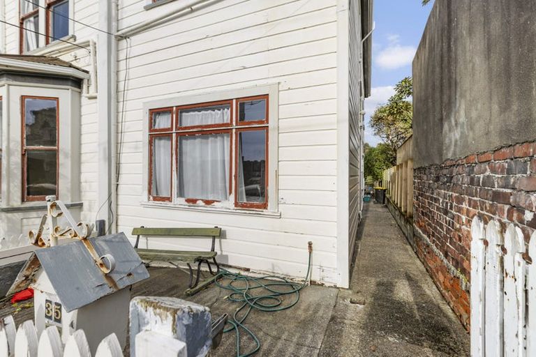 Photo of property in 35 Colombo Street, Newtown, Wellington, 6021