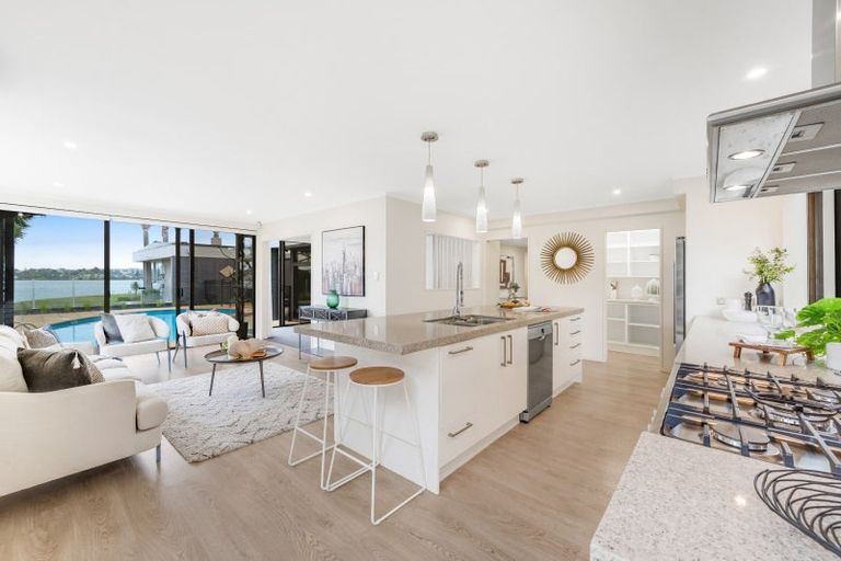 Photo of property in 1/16 Oleander, Farm Cove, Auckland, 2012