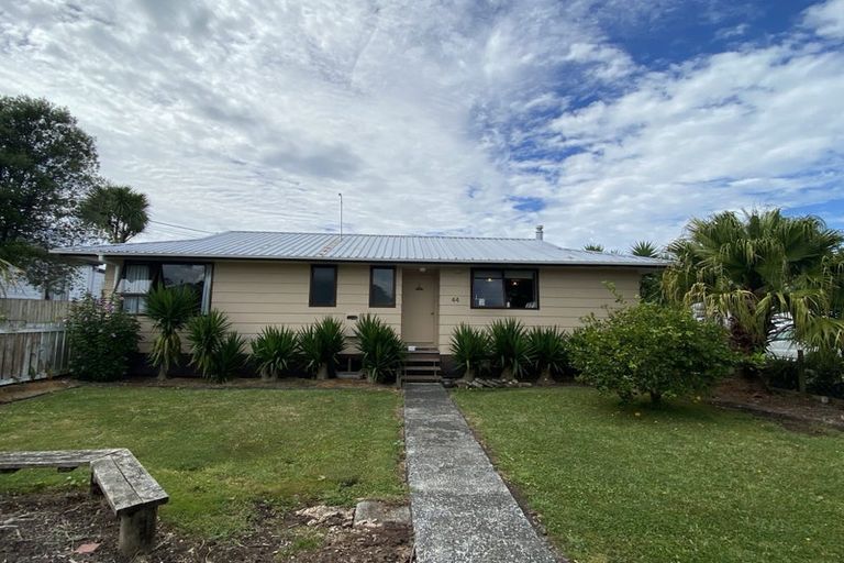 Photo of property in 44 Valley Road, Hikurangi, 0114