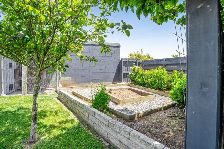 Photo of property in 8 Glamis Avenue, Bell Block, New Plymouth, 4312