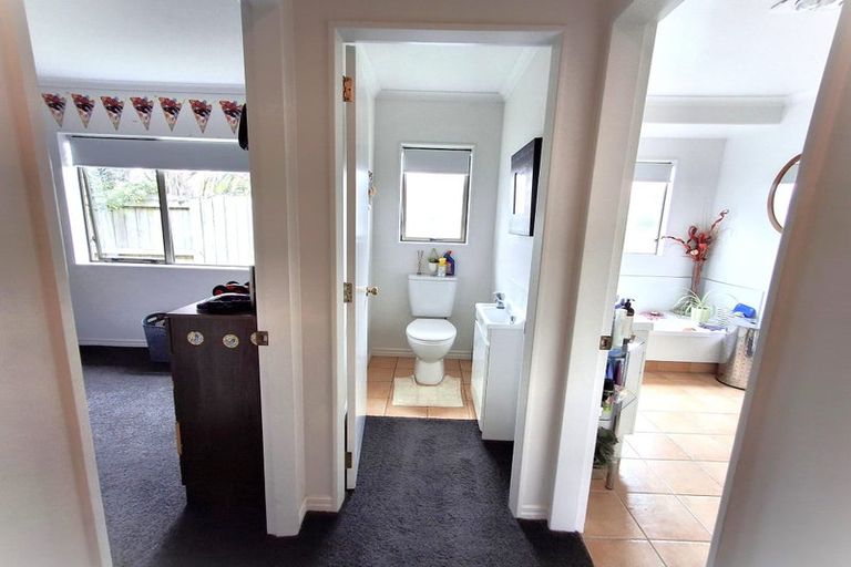 Photo of property in 32 Katerini Grove, Papamoa Beach, Papamoa, 3118