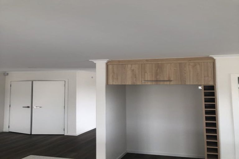 Photo of property in 2 Arahi Place, Rototuna North, Hamilton, 3210