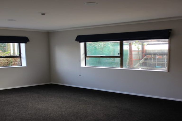 Photo of property in 33 Trelissick Crescent, Ngaio, Wellington, 6035