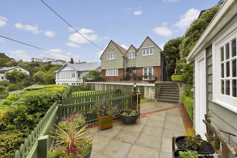 Photo of property in 31 Fitzroy Street, Wadestown, Wellington, 6012