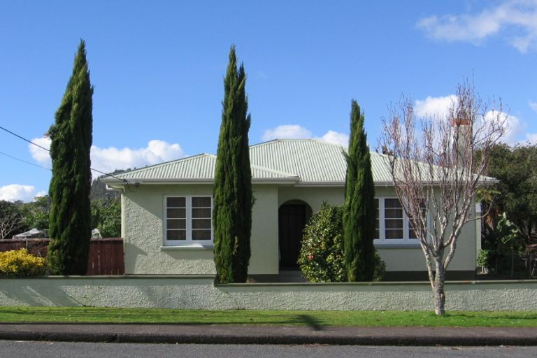 Photo of property in 16 Henry Street, Kensington, Whangarei, 0112