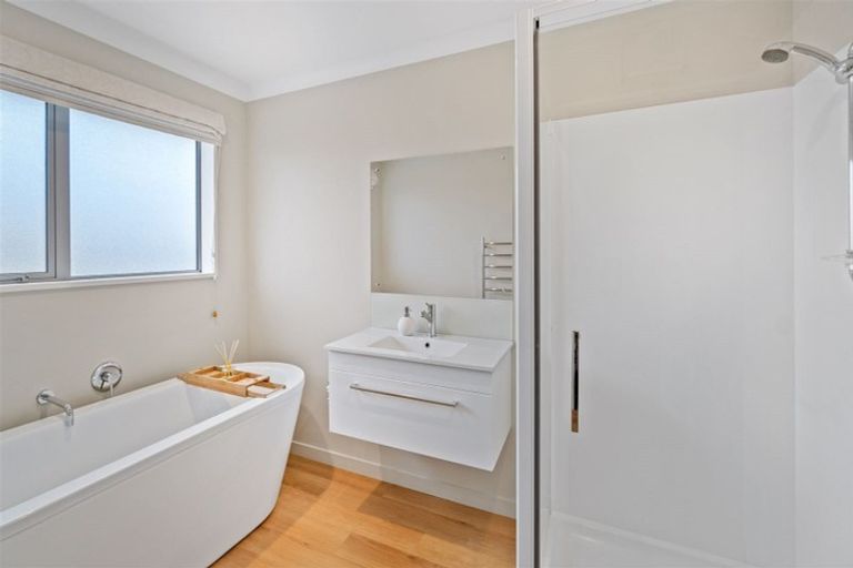 Photo of property in 21 Shepherd Avenue, West Melton, 7618