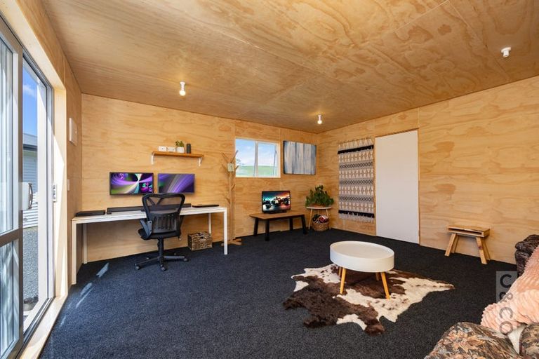 Photo of property in 79 Mount Albion Rise, Taupaki, Henderson, 0782