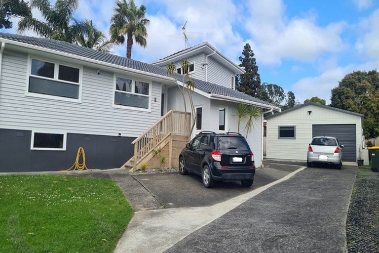 Photo of property in 15 Rosalind Road, Glenfield, Auckland, 0629