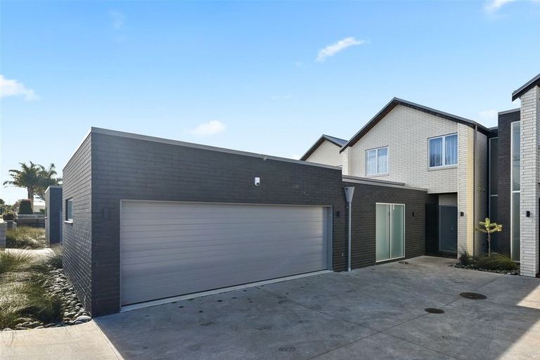 Photo of property in 2/58 Herbert Road, Queenwood, Hamilton, 3210