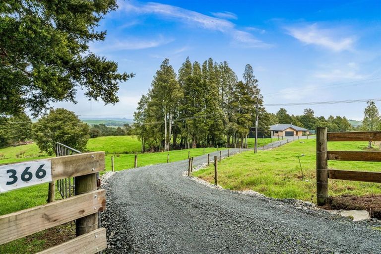 Photo of property in 366 Gumtown Road, Te Kamo, Kamo, 0185