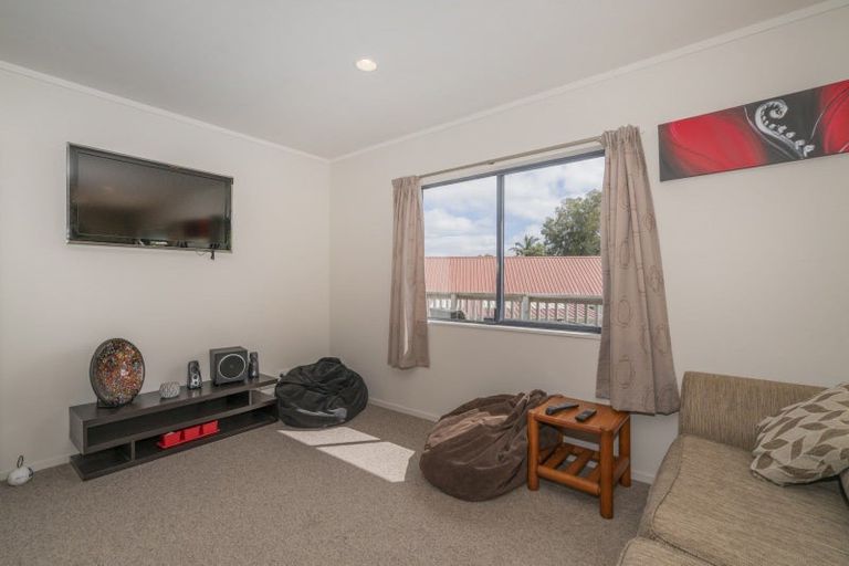 Photo of property in 120 Rimu Place, Matarangi, Whitianga, 3592