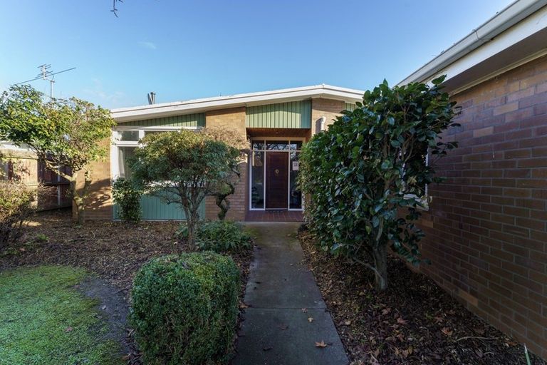 Photo of property in 40 Lynfield Avenue, Ilam, Christchurch, 8041