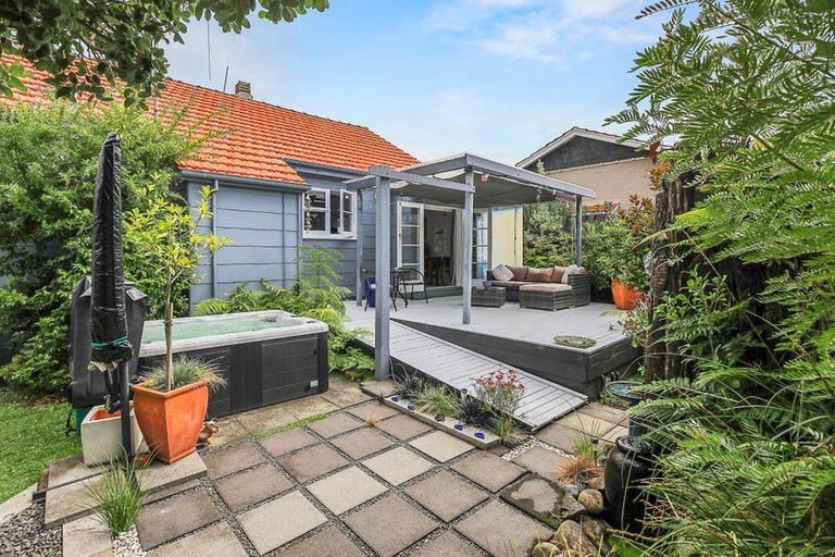 Photo of property in 120 Queen Sh25 Street, Thames, 3500