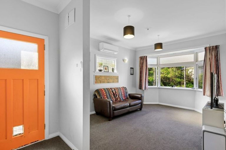 Photo of property in 41 Adams Terrace, Aro Valley, Wellington, 6021