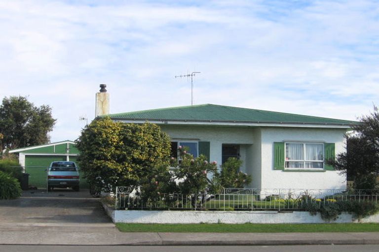 Photo of property in 605 Grove Road, Mayfair, Hastings, 4122