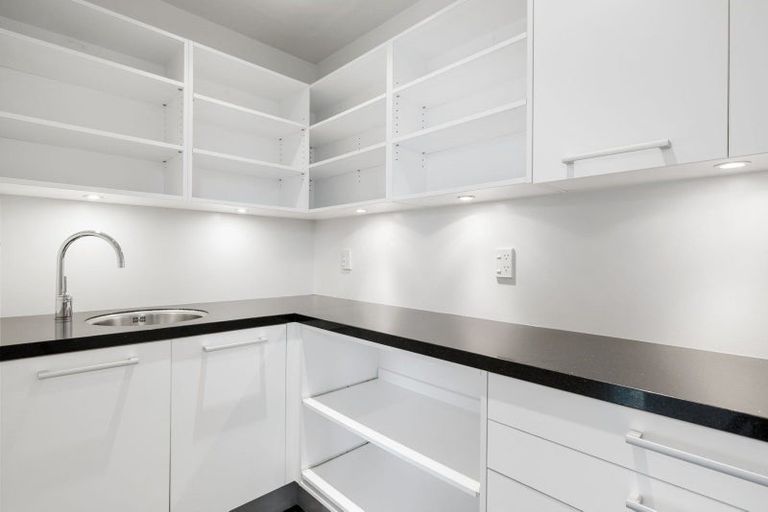 Photo of property in 15 Shalimar Place, Huntington, Hamilton, 3210