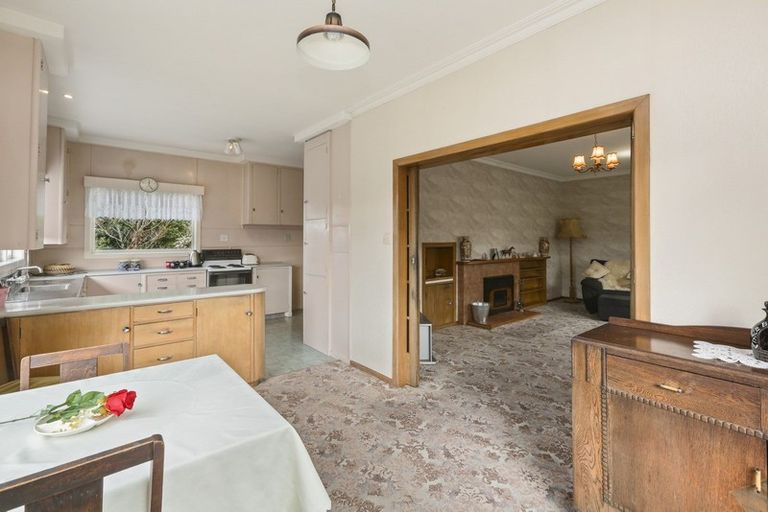 Photo of property in 35c Wallace Place, Westown, New Plymouth, 4310