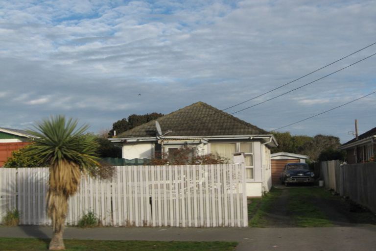 Photo of property in 18 Pine Avenue, New Brighton, Christchurch, 8061