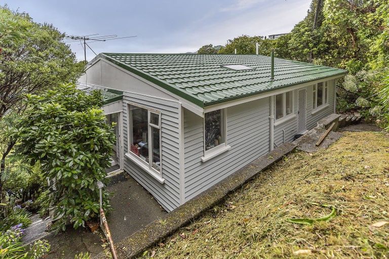 Photo of property in 28 Bruce Avenue, Brooklyn, Wellington, 6021