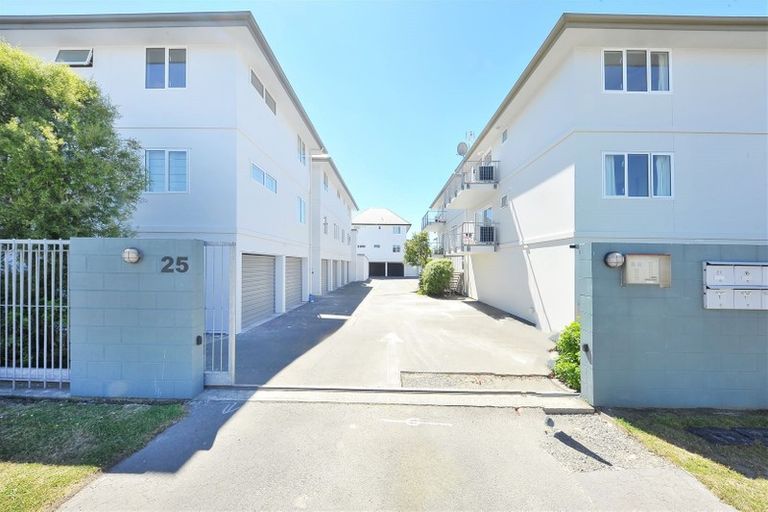 Photo of property in 8/25 Hastings Street West, Sydenham, Christchurch, 8023