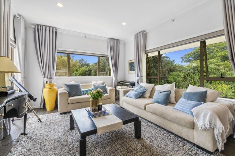 Photo of property in 50 Regency Park Drive, Gulf Harbour, Whangaparaoa, 0930