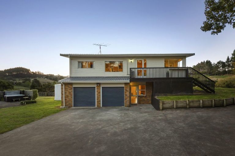Photo of property in 896 Haruru Road, Wainui, Kaukapakapa, 0873