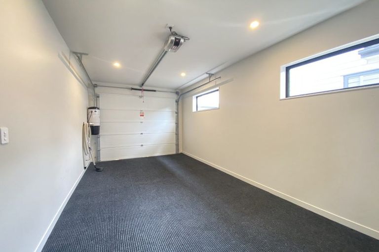 Photo of property in 2 Dorricott Avenue, Hobsonville, Auckland, 0616