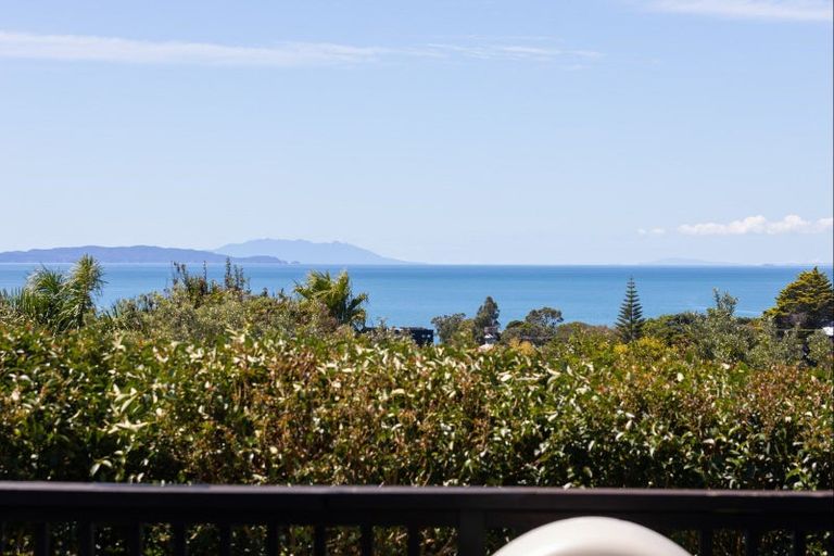 Photo of property in 63 Brightside Road, Stanmore Bay, Whangaparaoa, 0932