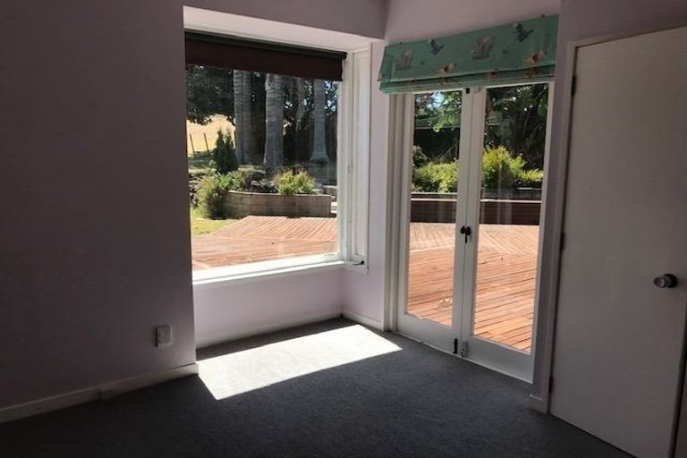 Photo of property in 76 Campbell Road, One Tree Hill, Auckland, 1061