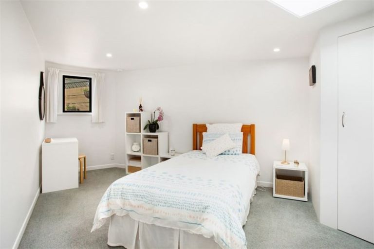 Photo of property in 1/22a Tomo Street, New Lynn, Auckland, 0600