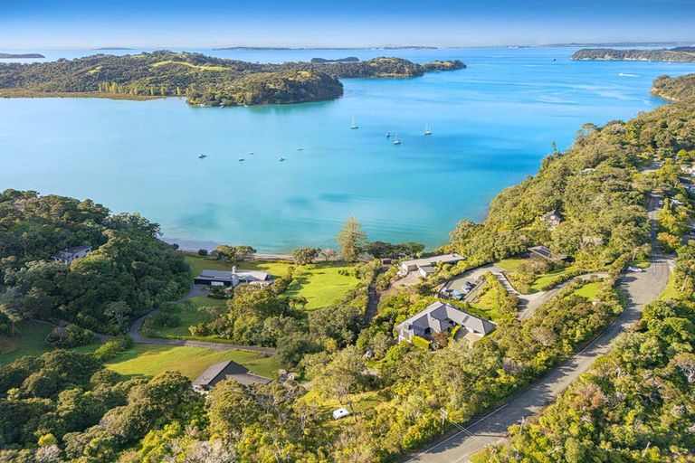 Photo of property in 52 Ridge Road, Mahurangi East, Warkworth, 0982