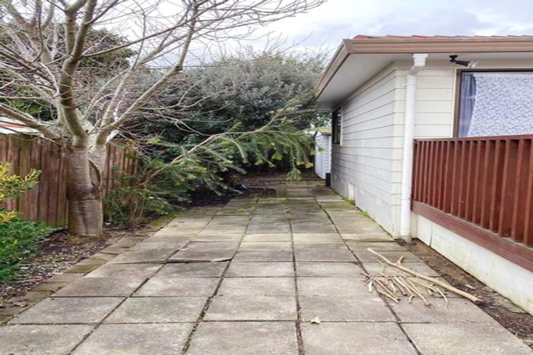 Photo of property in 1/17 Yee Place, Mount Wellington, Auckland, 1060