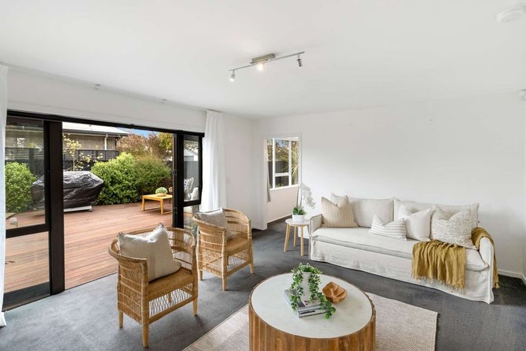 Photo of property in 16 Cottonwood Street, Parklands, Christchurch, 8083