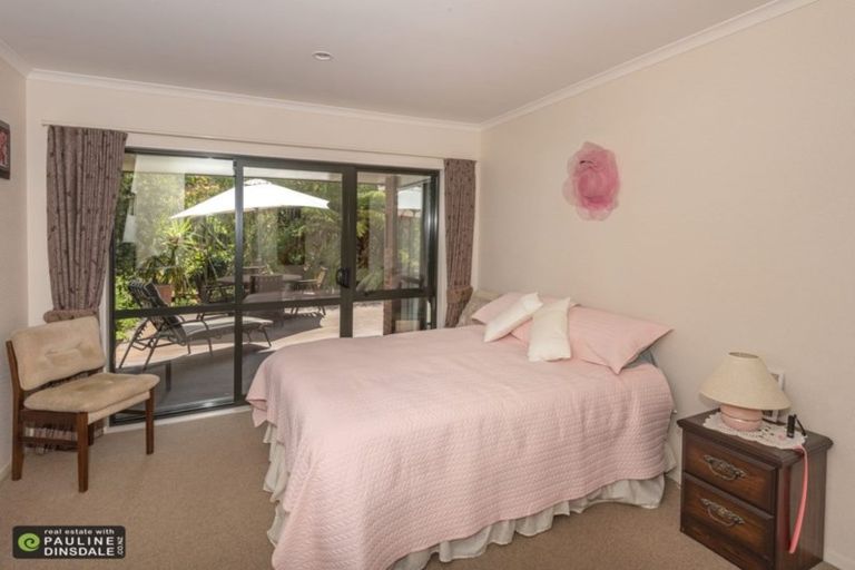 Photo of property in 12 Oakwood Rise, Ngararatunua, Whangarei, 0176