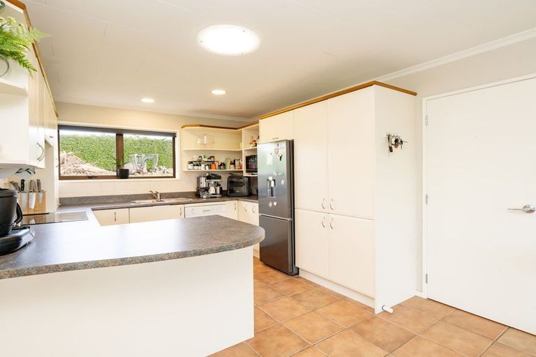 Photo of property in 73 Flora Road East, Makarewa, Invercargill, 9876