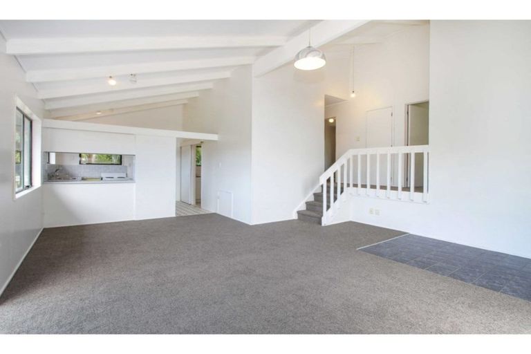 Photo of property in 45 Fordham Street, Beach Haven, Auckland, 0626