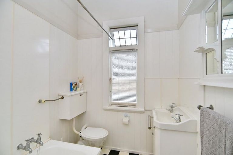 Photo of property in 207 Matsons Avenue, Papanui, Christchurch, 8053