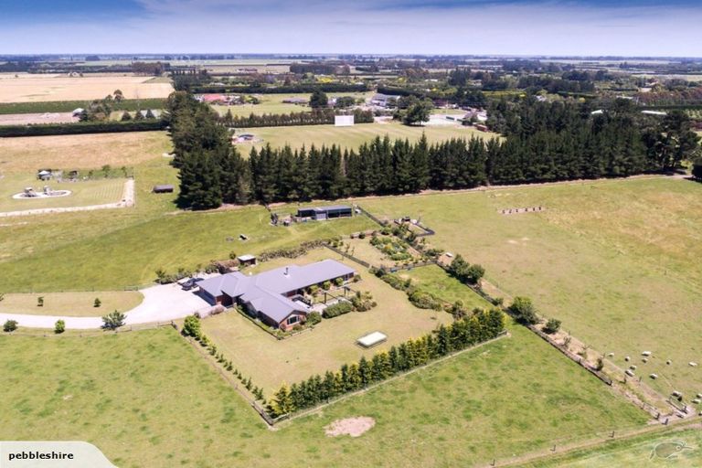 Photo of property in 27 Tupelo Place, Swannanoa, Rangiora, 7476