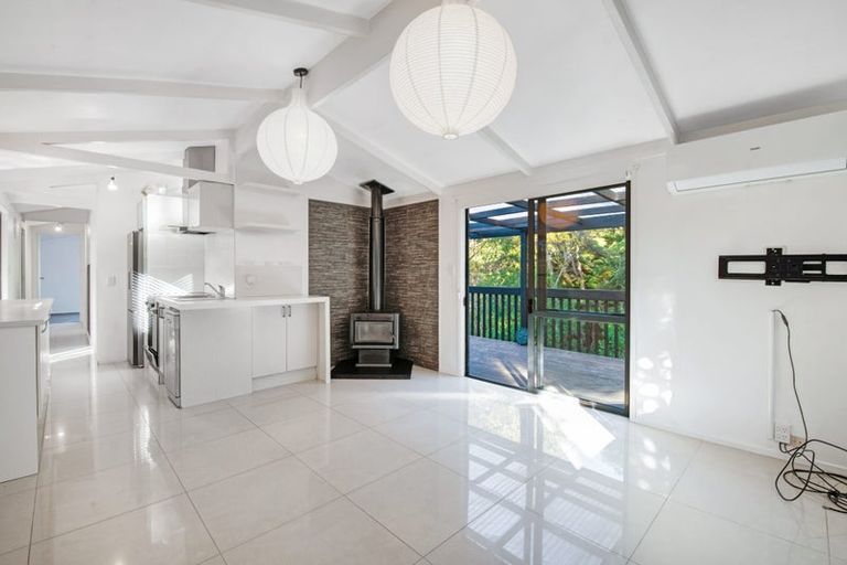 Photo of property in 48 Lenzen Road, Puhoi, Warkworth, 0994