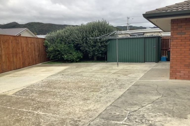 Photo of property in 37 De Menech Grove, Avalon, Lower Hutt, 5011
