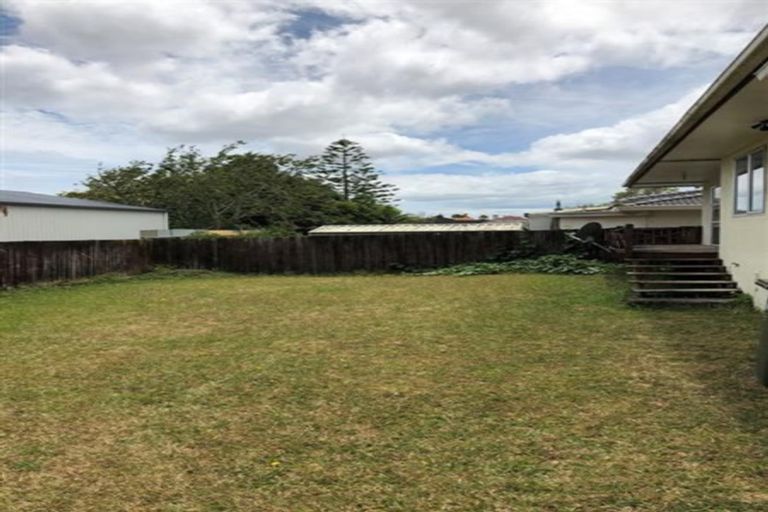 Photo of property in 17b Pah Road, Papatoetoe, Auckland, 2025